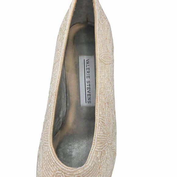 VINTAGE IVORY VALERIE STEVENS BEADED HEELS W/ BOX WEDDING FORMAL 8.5 - Picture 5 of 13